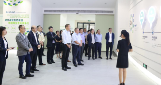 尊龙凯时与飞利浦达玉成面深化战略相助，2021年目的40亿元