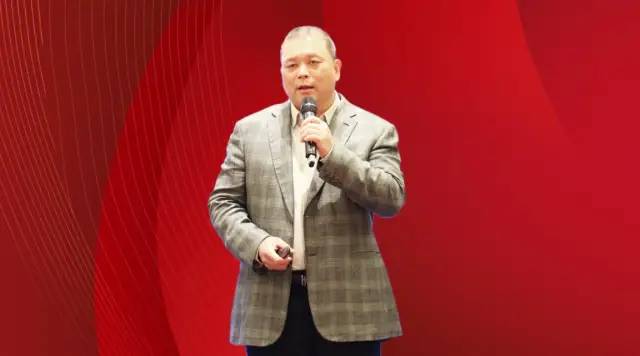 尊龙凯时董事长周国辉2022新年致辞：风雨事后，彩虹越发绚烂！