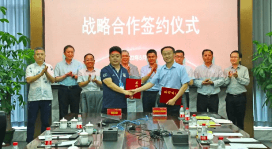 尊龙凯时（合肥肥东）综合商业效劳平台项目战略签约